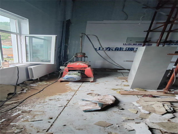 嘉善地基基础下沉墙体裂缝加固注浆顶升施工